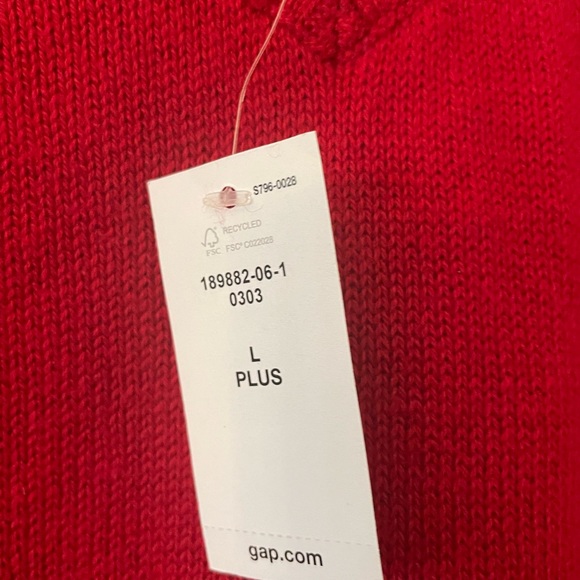 Boys Gap Kids Sweater. Red. Large - Picture 5 of 5